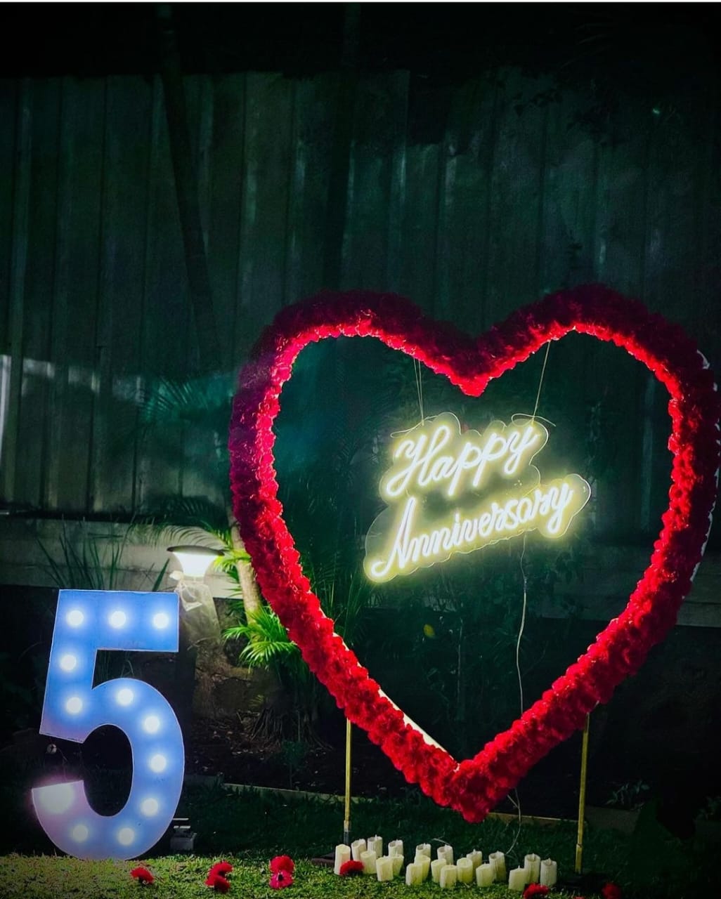 Anniversary Decoration